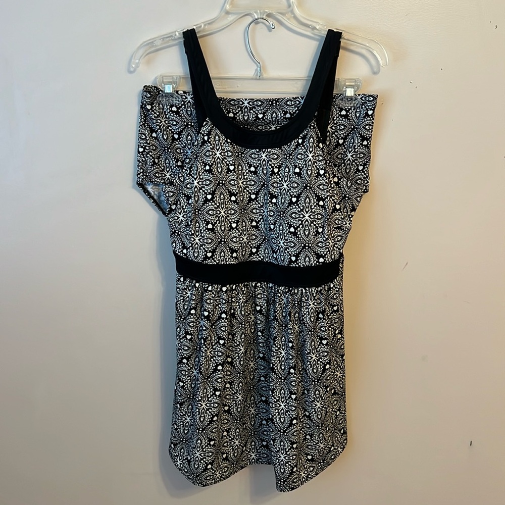 Black & White Printed One-Piece Swimsuit with Scoop Neck